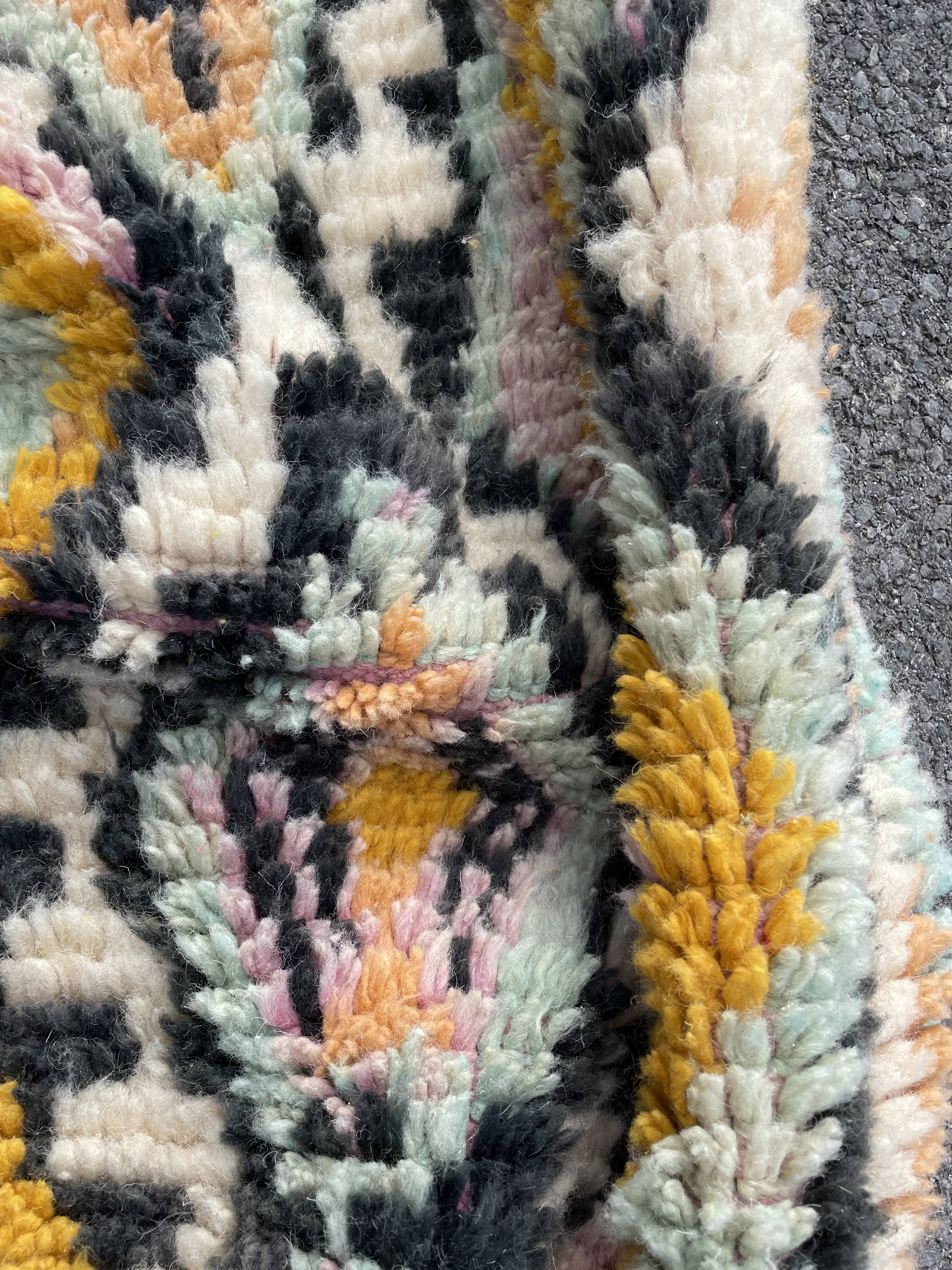 Moroccan Berber carpet Boujaad corridor