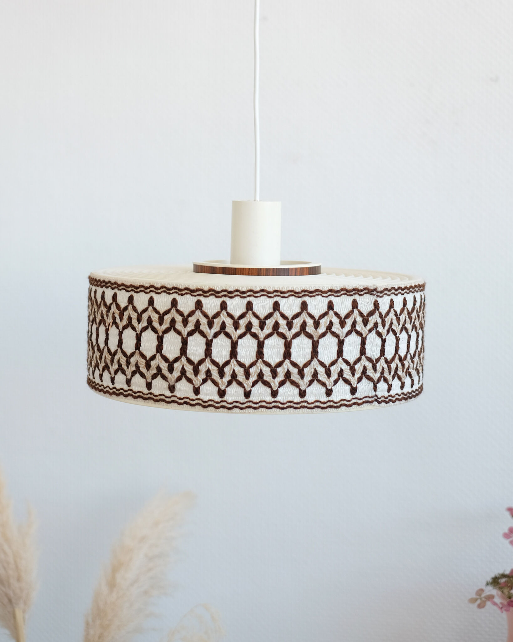 Vintage suspension in pvc, fabric and wool