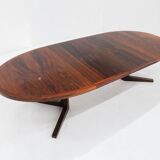 Vintage Danish oval extendable dining table palissander by Dyrlund
