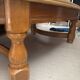 Table ovale vintage en bois
