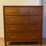 Vintage wooden chest of drawers with 4 drawers