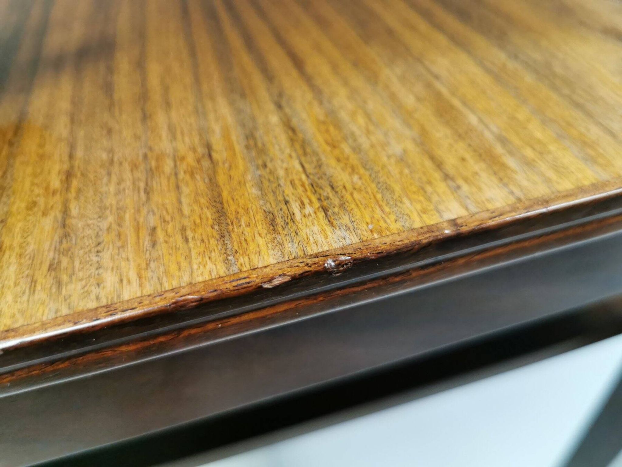 Nice side table in rosewood, probably Danish and from the 60s.