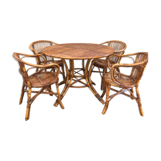 Vintage rattan table and 4 chairs
