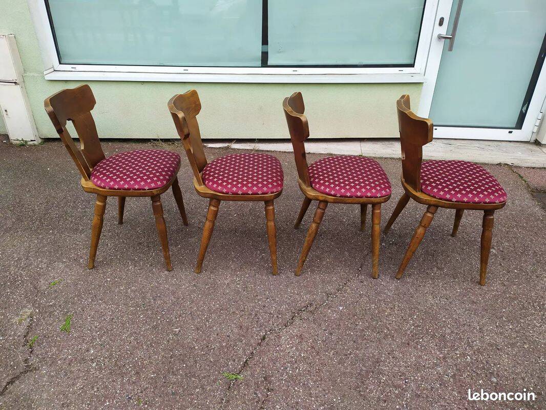 Set of 4 wooden bistro chairs with vintage cushions from the 70s/80s/90s