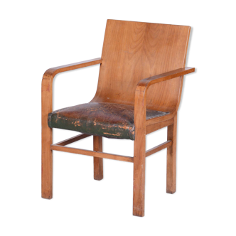 Restored artdeco cherry-tree armchair, j. halabala, up zavody, czechia, 1930s