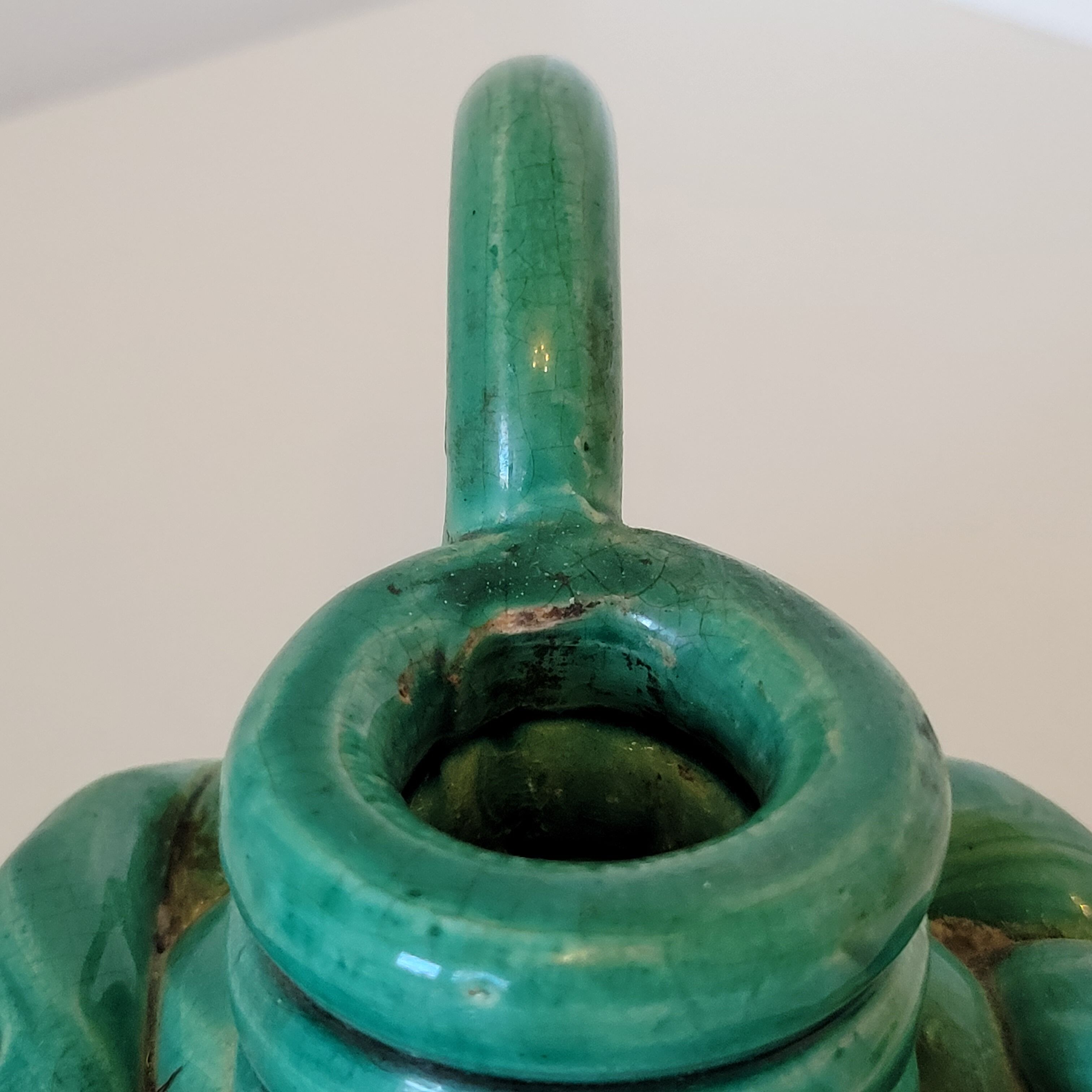 Green braided ceramic candle holder