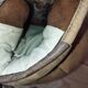 Vintage pair of tan leather boxing gloves (8 oz) – Circa 1940/19