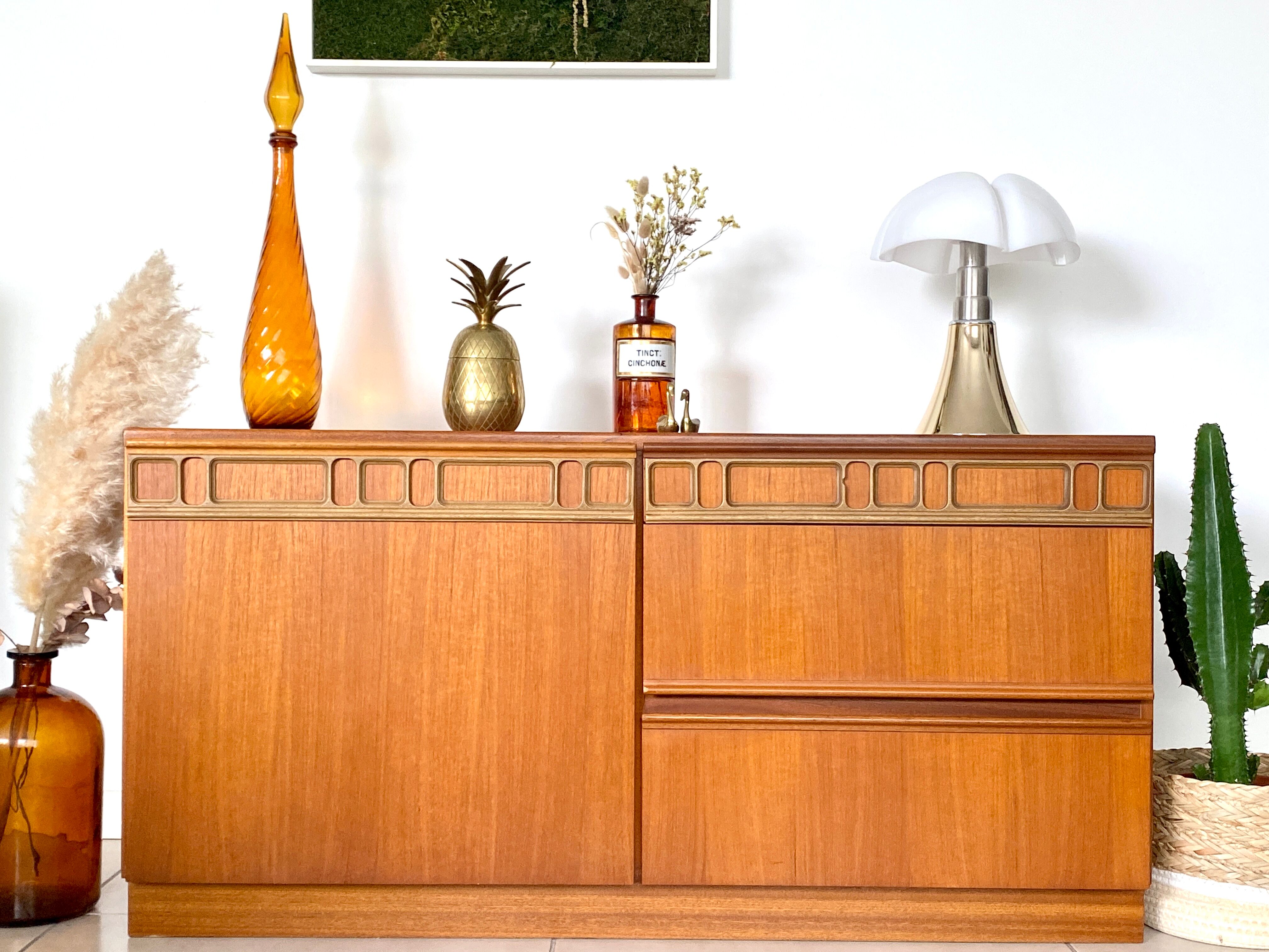 Mc Intosh Vintage Teak Row