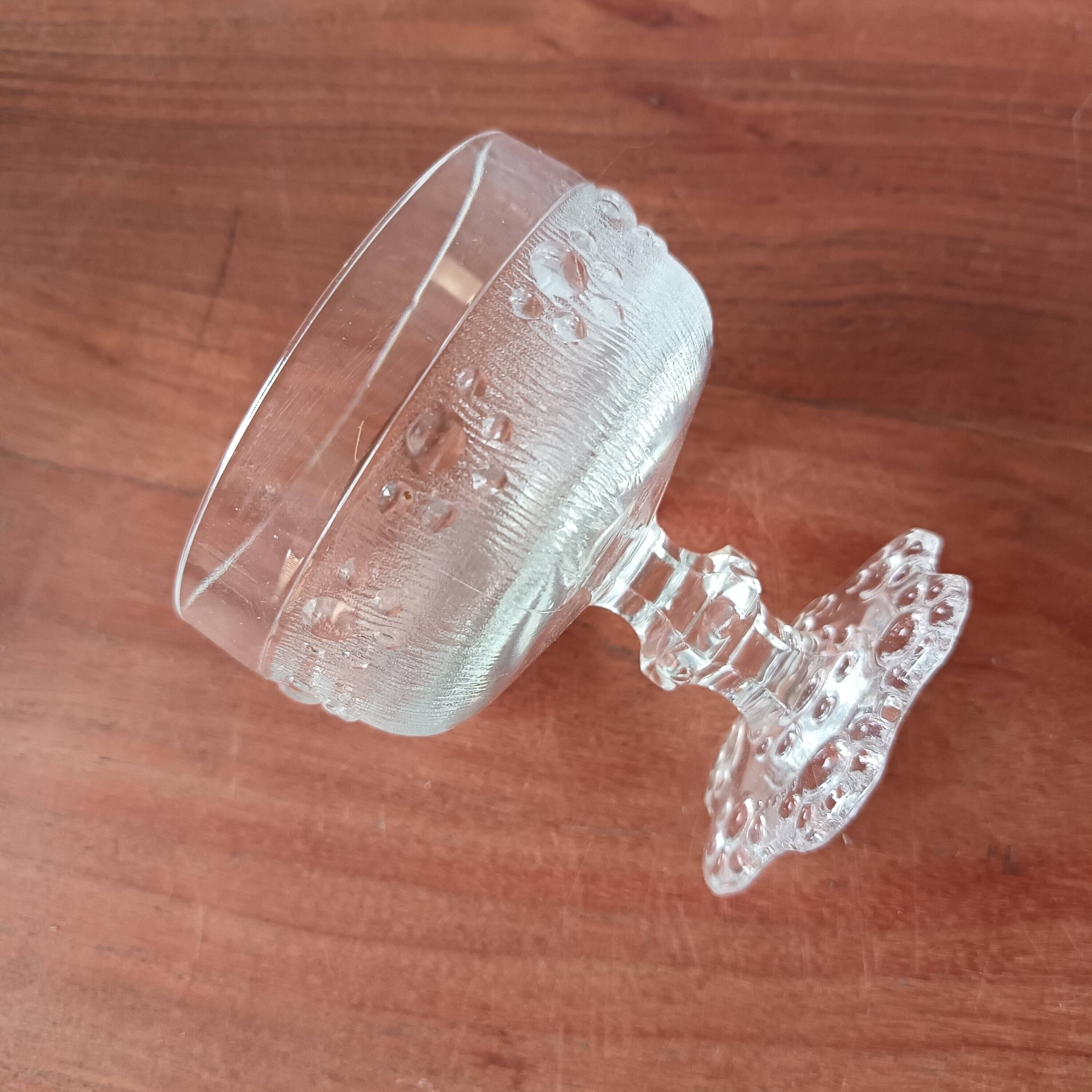 5 vintage footed cups for ice cream cocktails