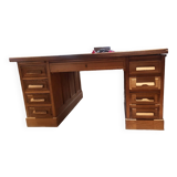Bureau double