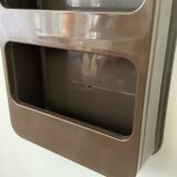 Brown plastic wall shelf Janlin Viaud