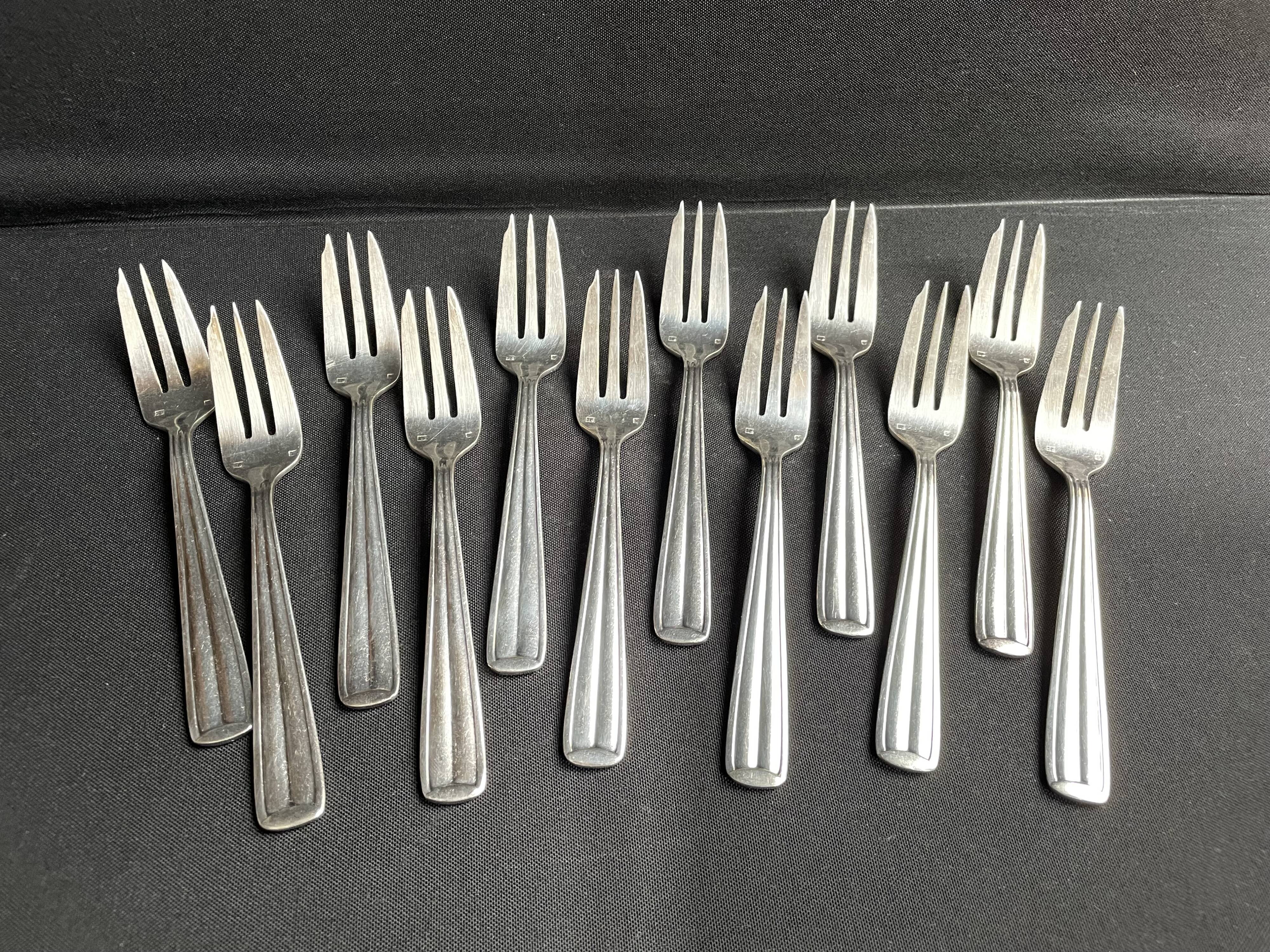 12 Dessert Forks – Hallmarked Silver Metal – Art Deco