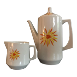 Cafetière et pot à lait