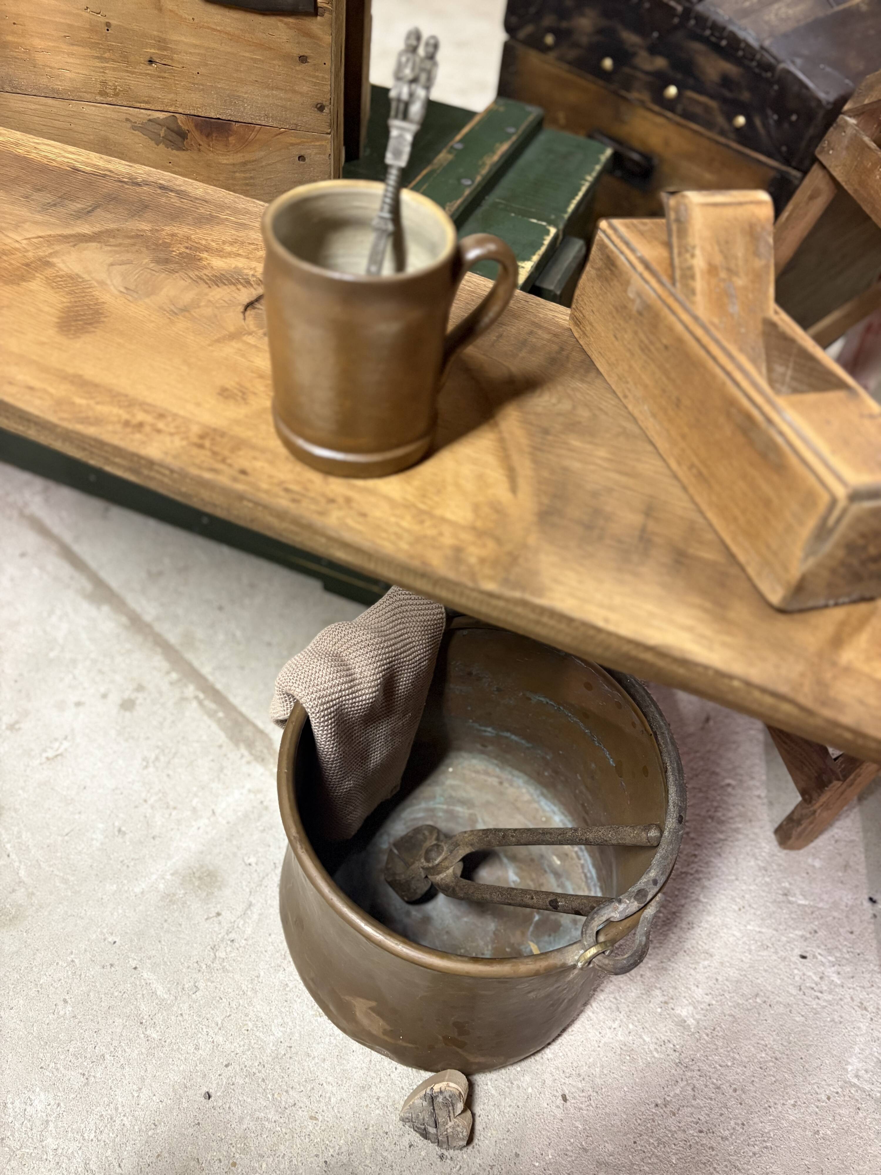 Old solid wood bench – country house spirit