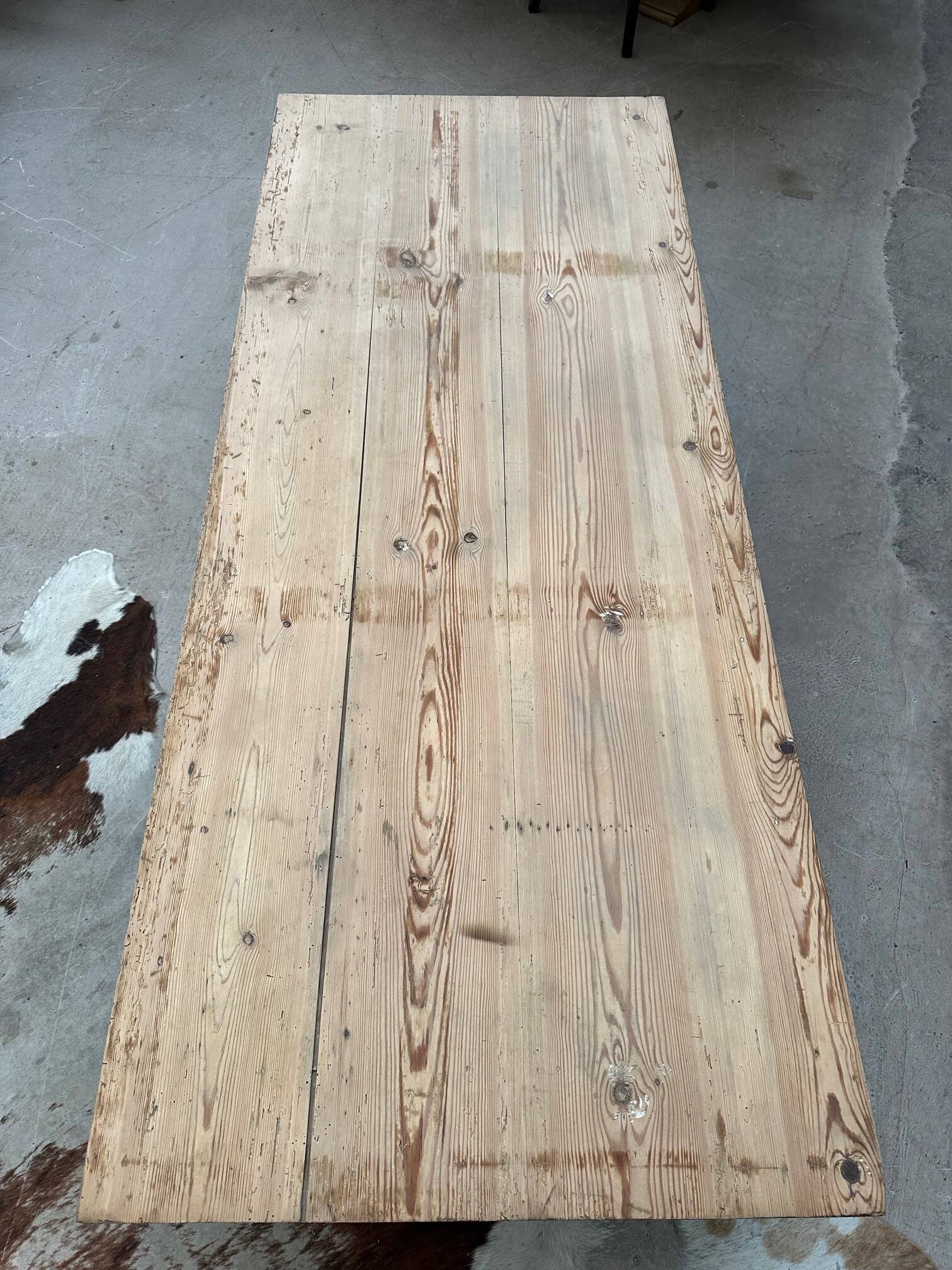 Early 20th century fir wood coffee table