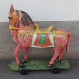 Cheval en bois