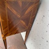 Small chest of drawers of Louis XVI style in veneer wood