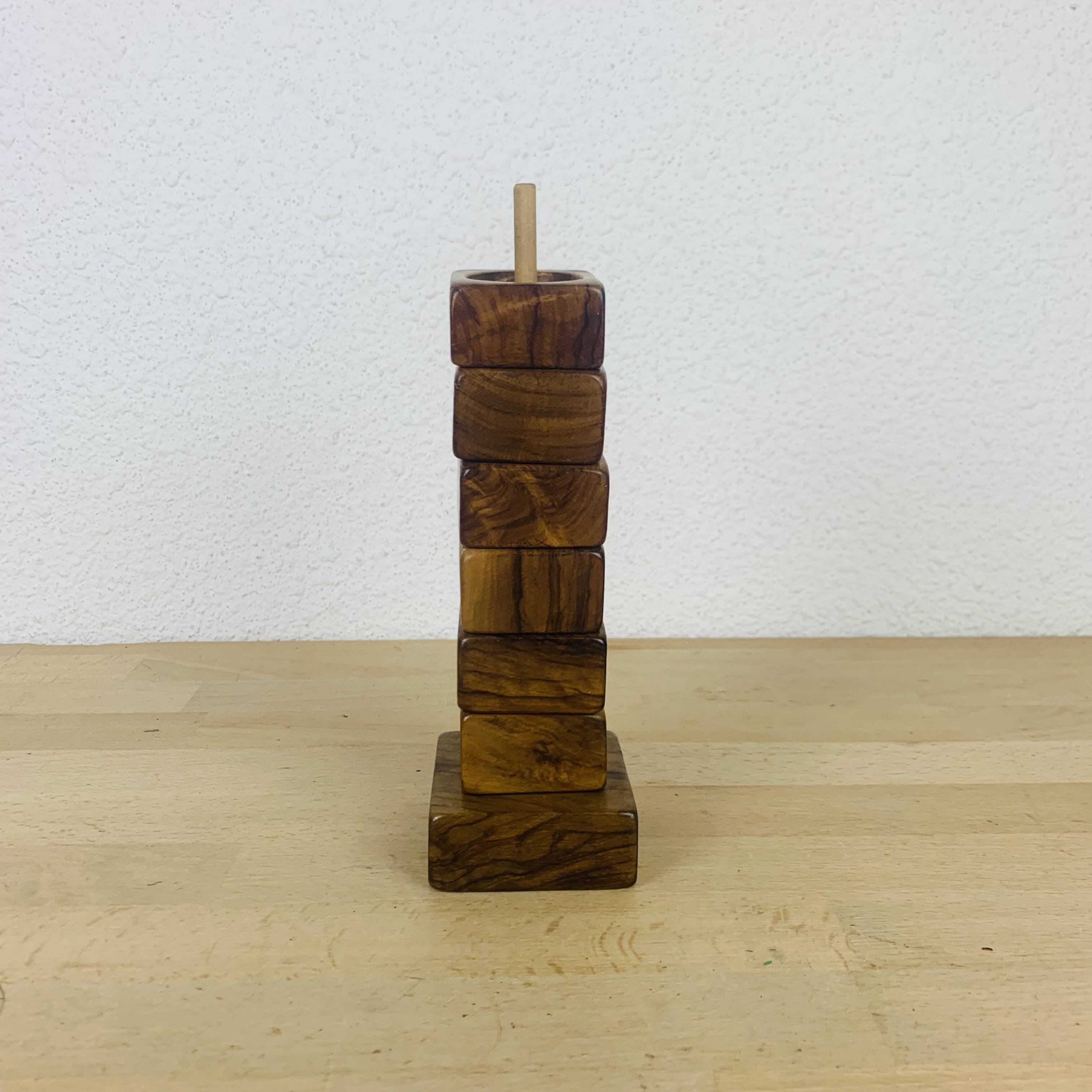 6 olive wood egg cups and their support