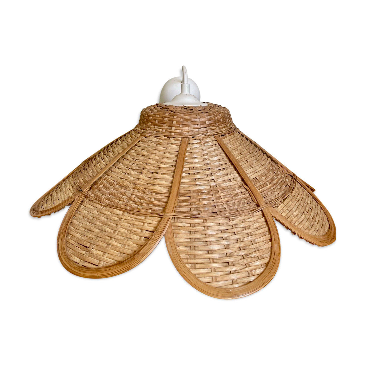 Vintage rattan pendant lamp