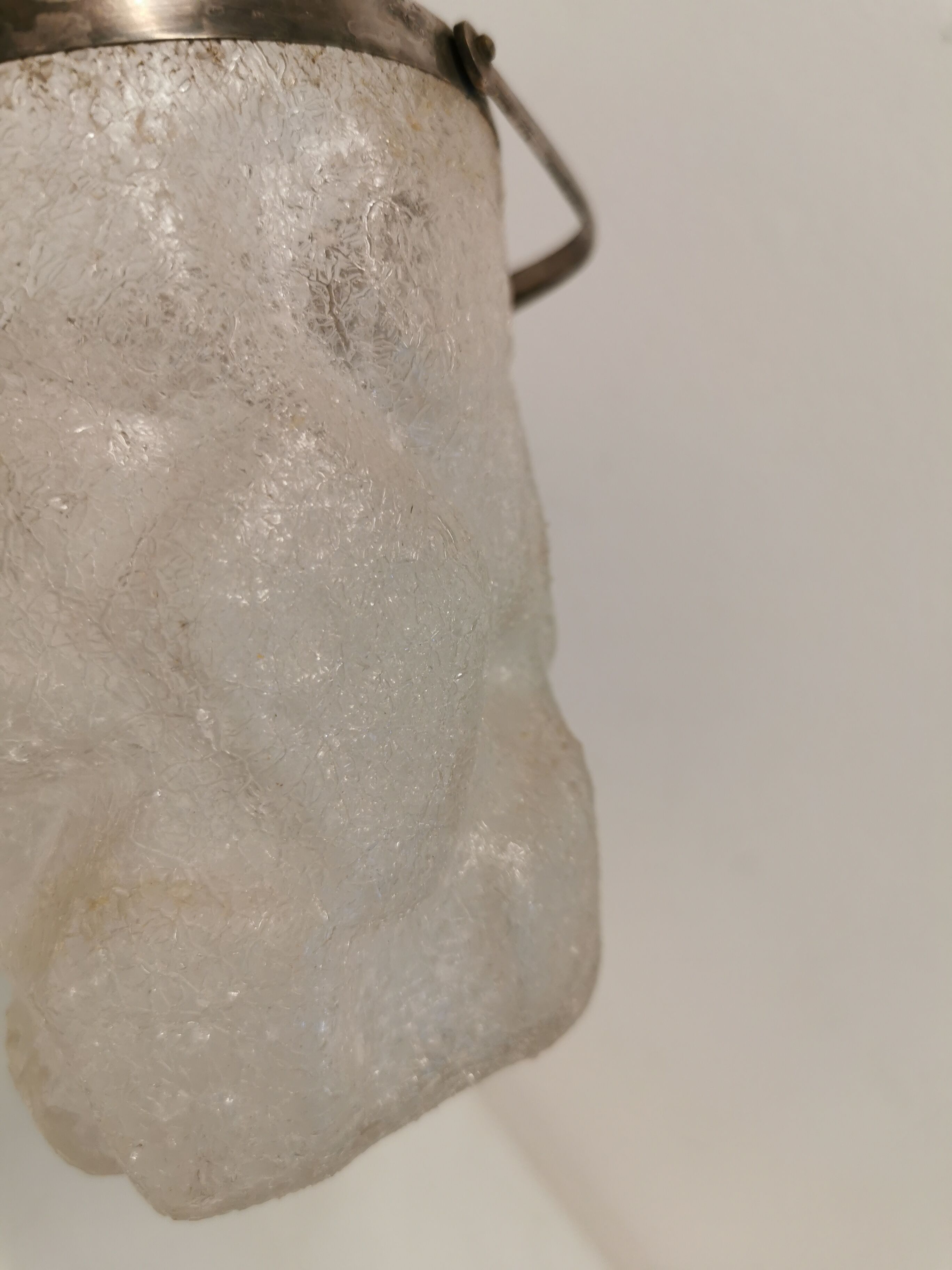 Old, vintage and super delicious ice bucket in frosted glass with stain silver/metal ring and handle