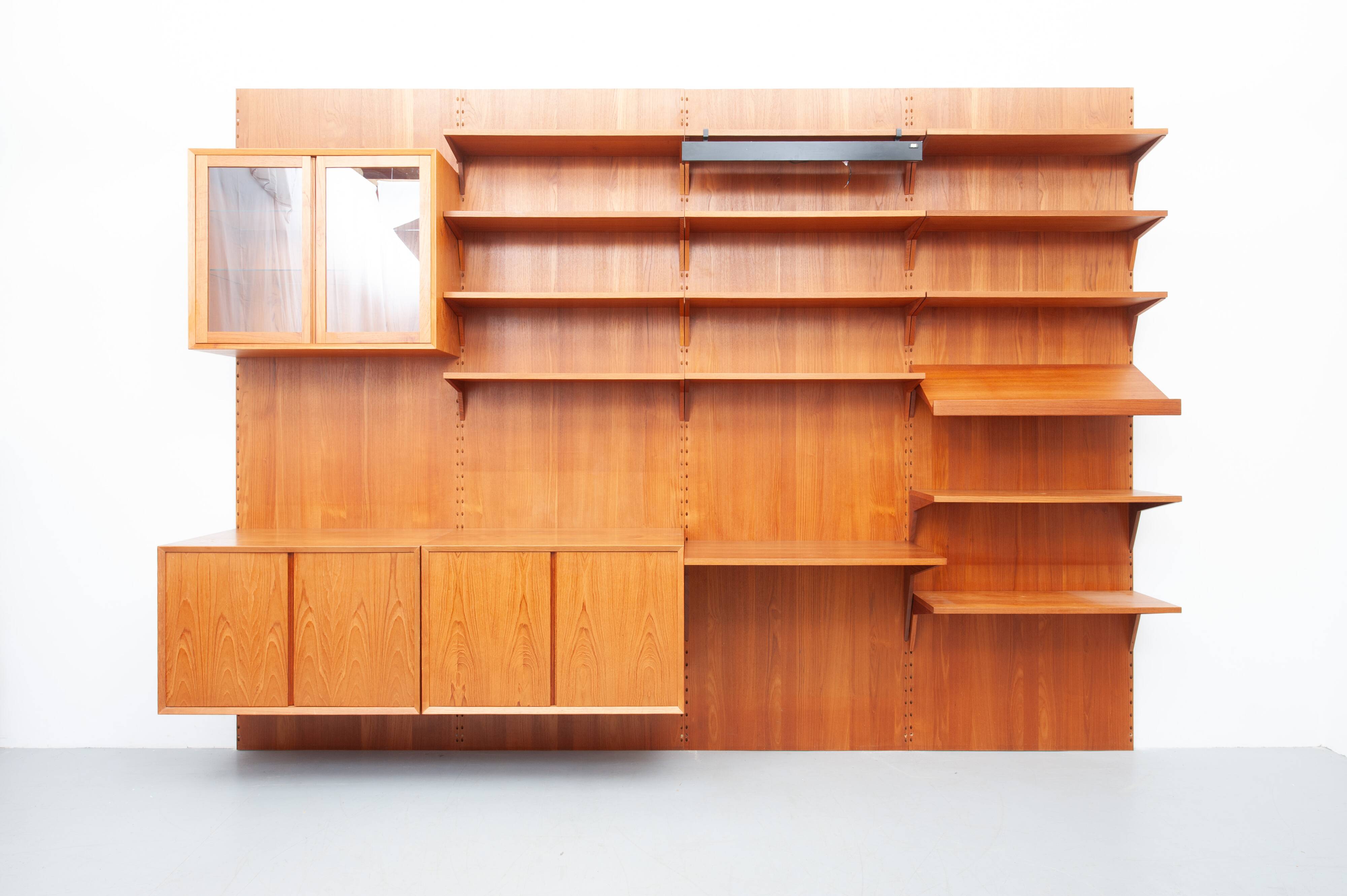 Royal mid-century teak wall unit by Poul Cadovius for Cado, 1960s