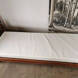 Mru bed René Gabriel, reconstruction