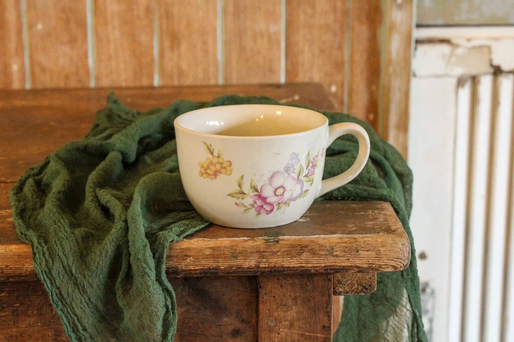 Stoneware mug "cypress"