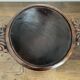 Plat creux en bois sculpté