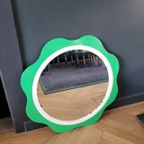 Plastic flower mirror by Finnish designer Makisen Kuvastin