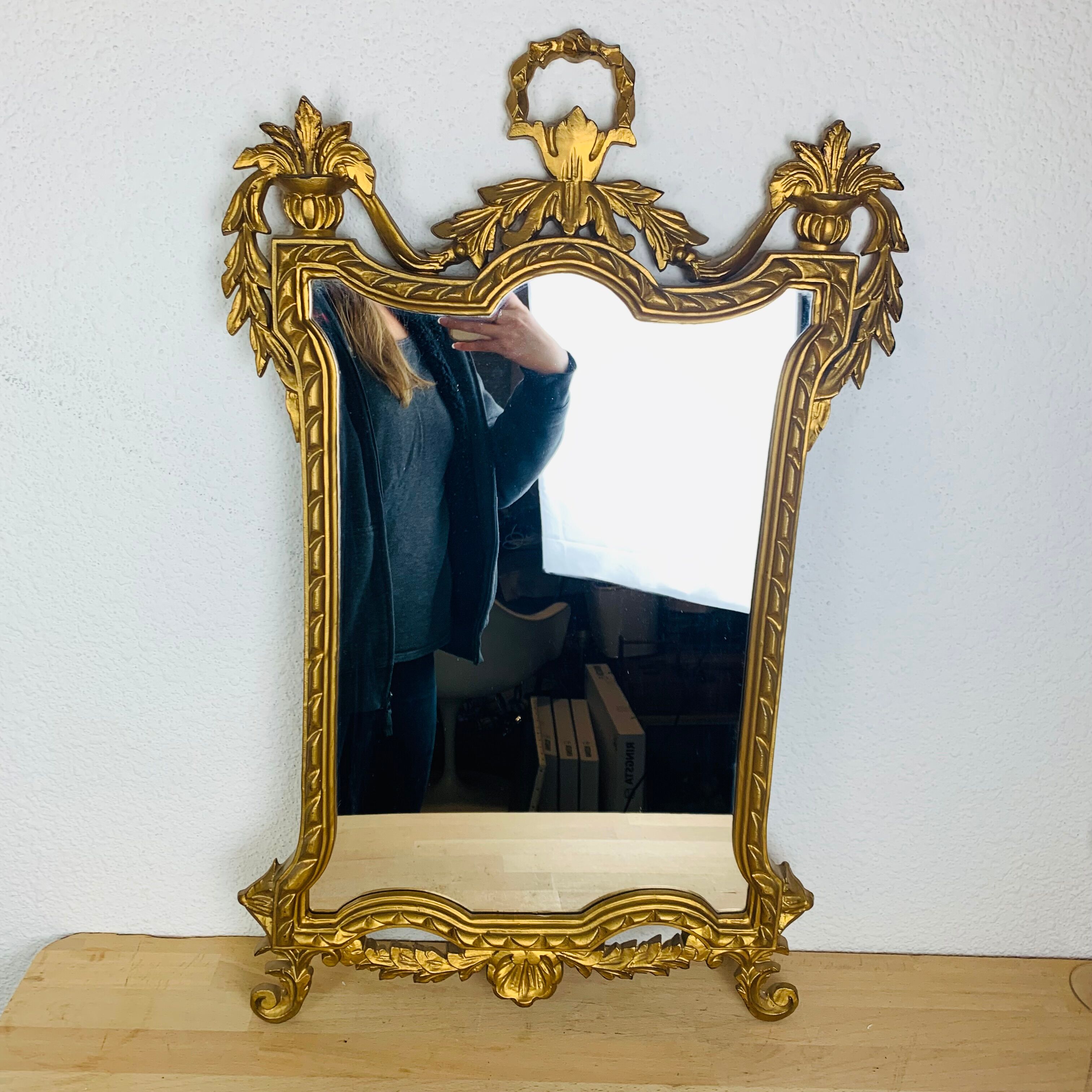Golden mirror classic style 60s italy resin