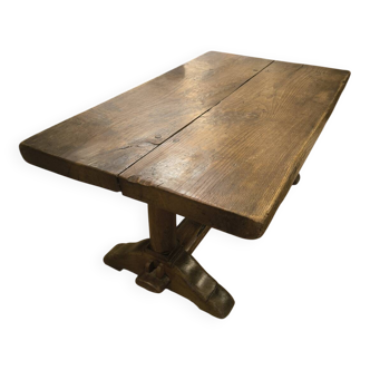 Monastery coffee table in solid elm.