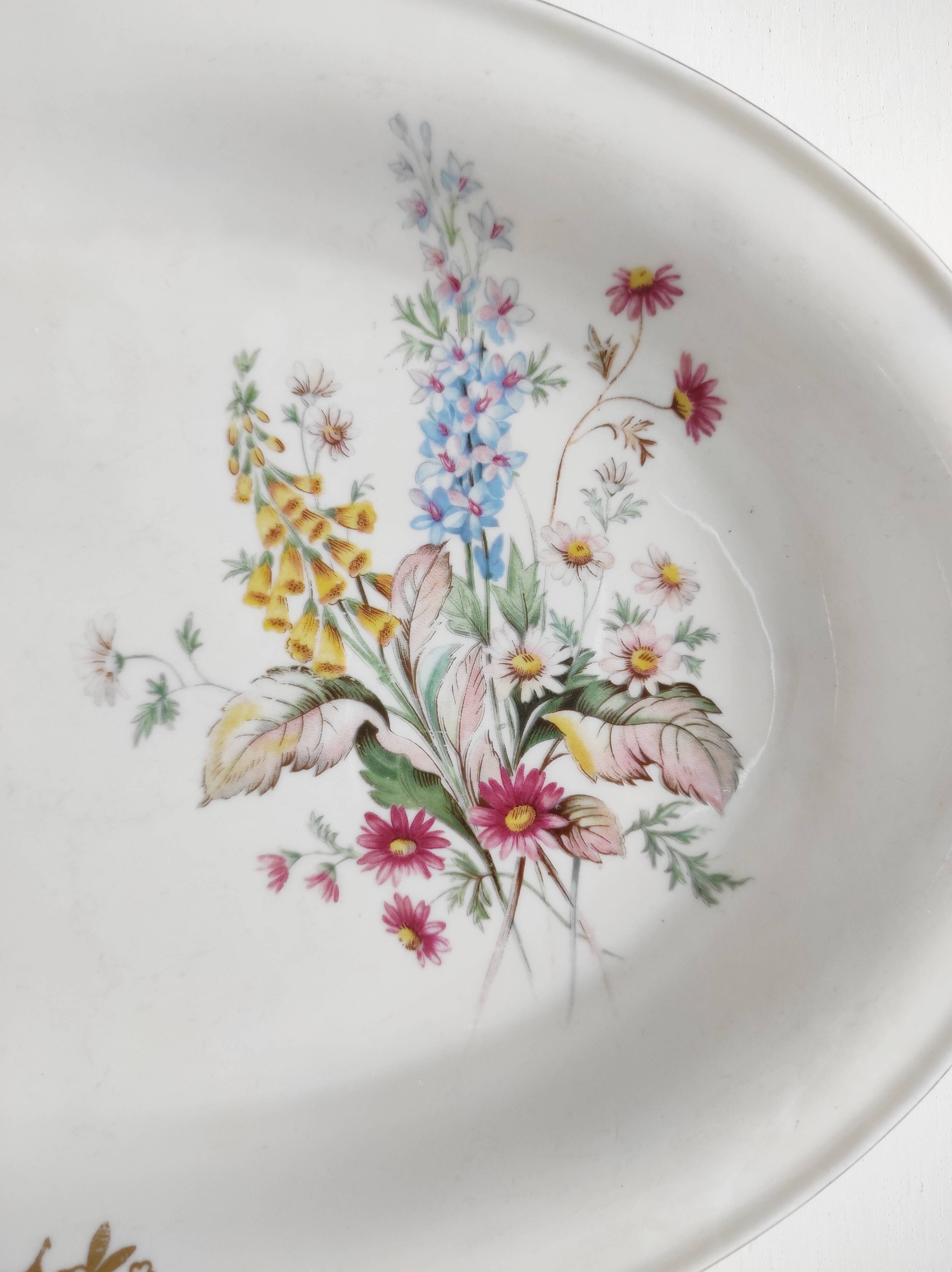 Two German Bavaria porcelain dishes