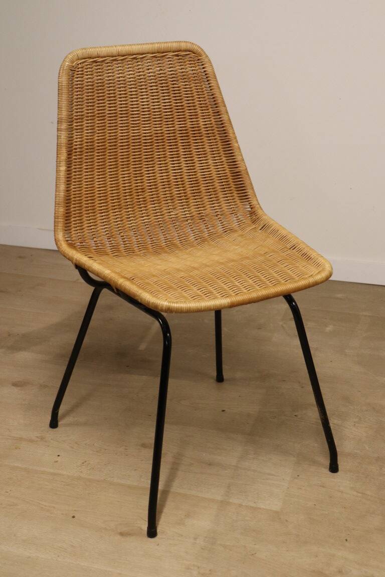 Vintage "Italia 100" model chair by Rotanhuis in woven wicker, 1950s