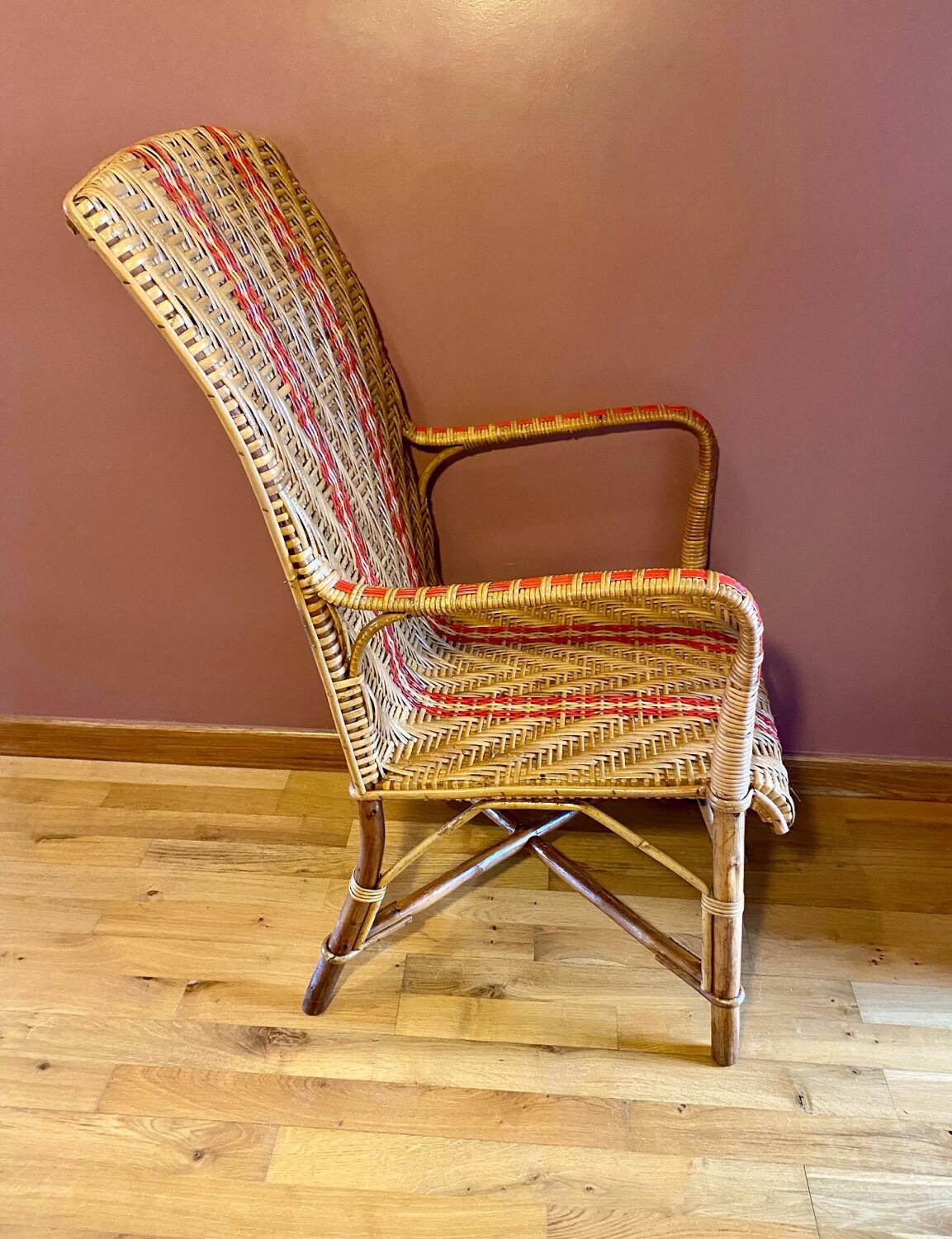 Adult armchair, vintage in rattan and bamboo, Belle Époque style.