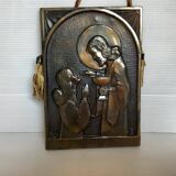 Bas relief communion religious object