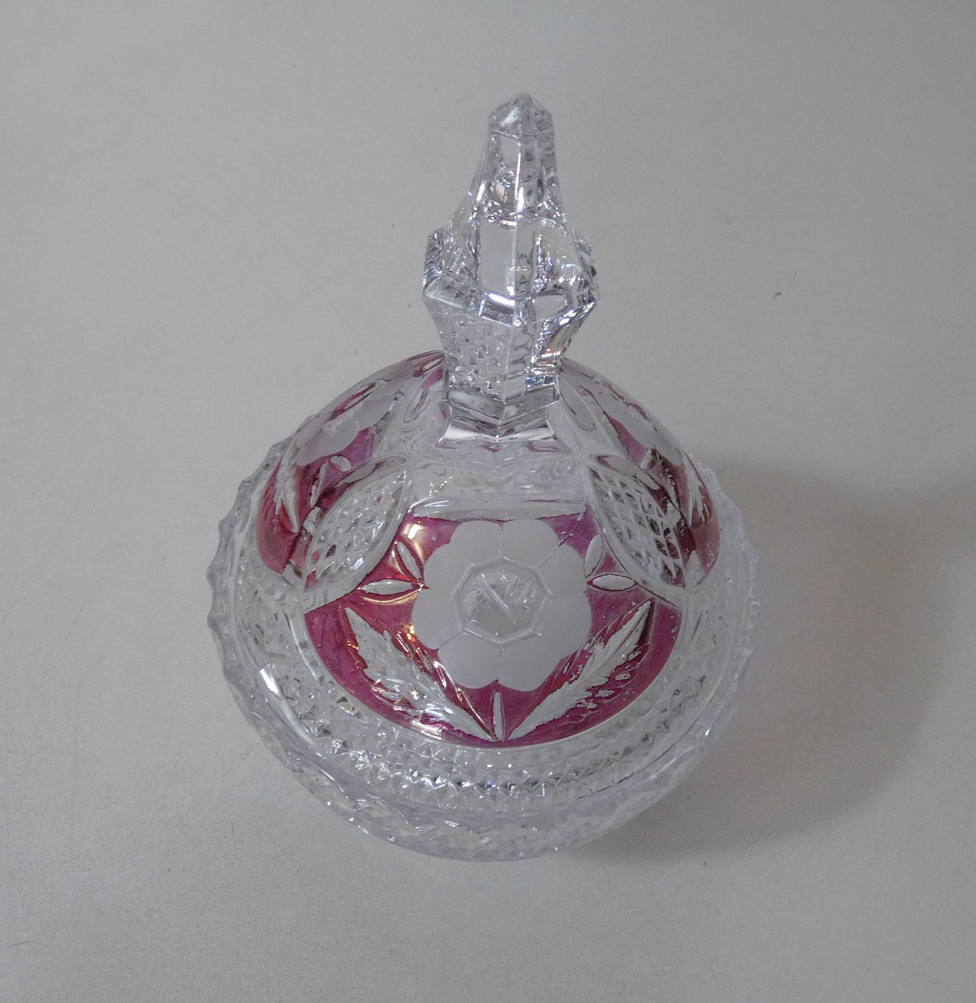 Bonbonnière en cristal