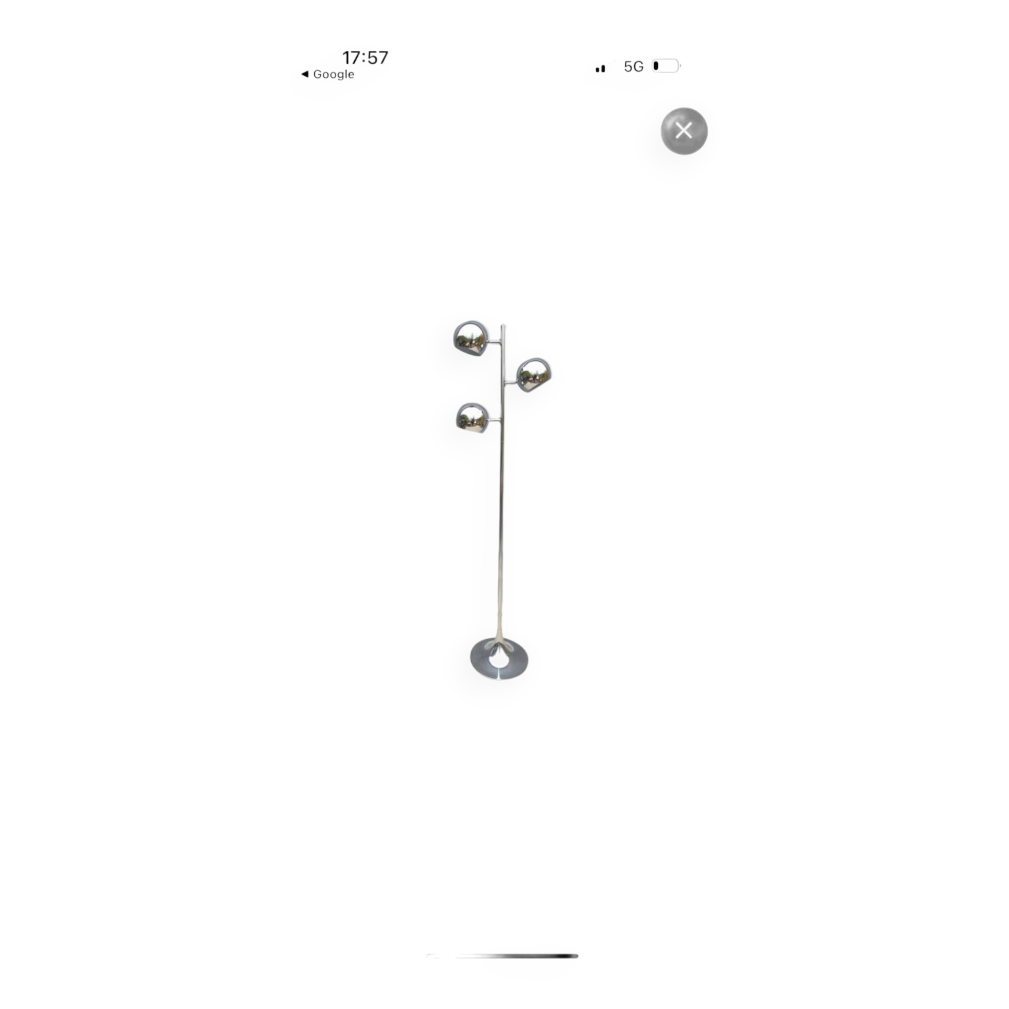 Eyeball lamp with tulip base