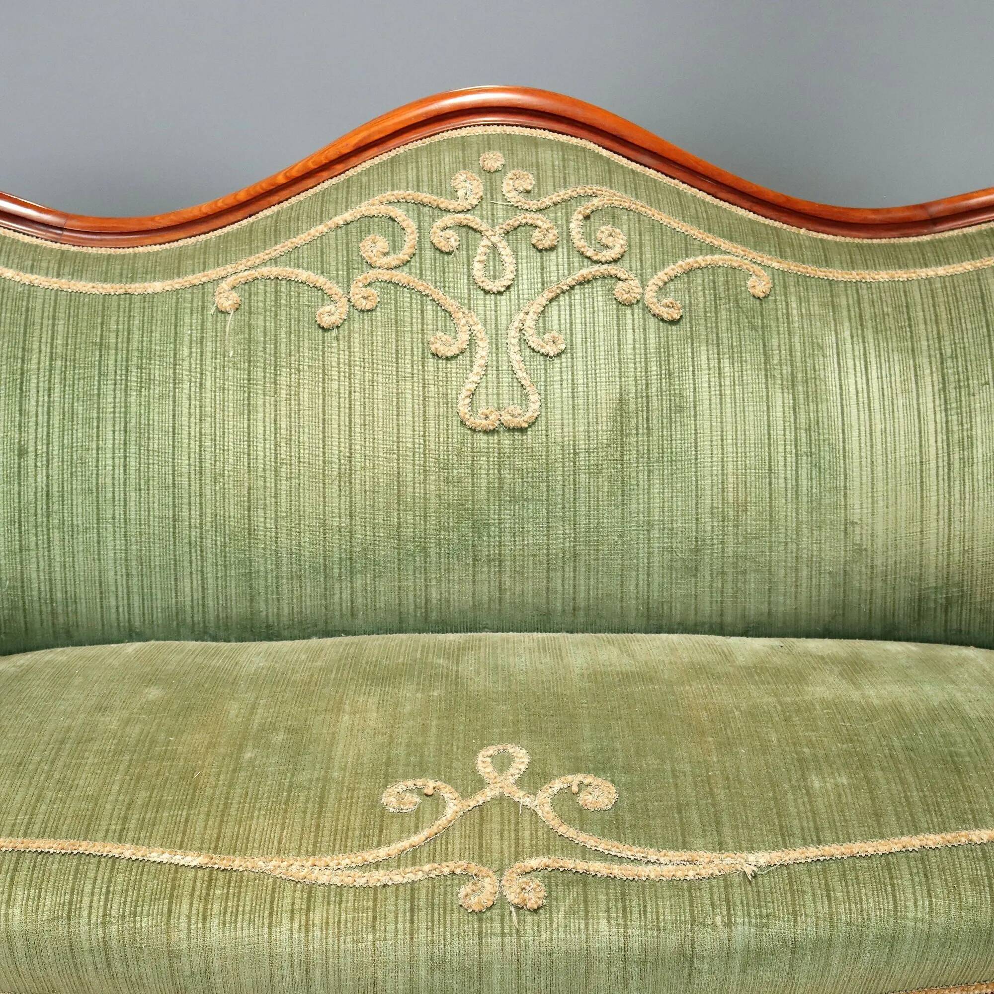 Antique Louis-Philippe canapé in mahogany and velvet, Italy, 19th century