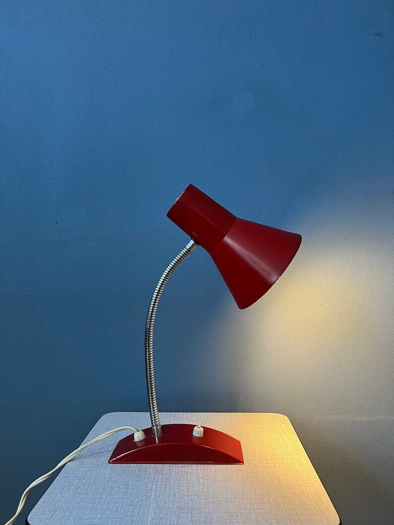 Flexible desk lamp vintage space age red
