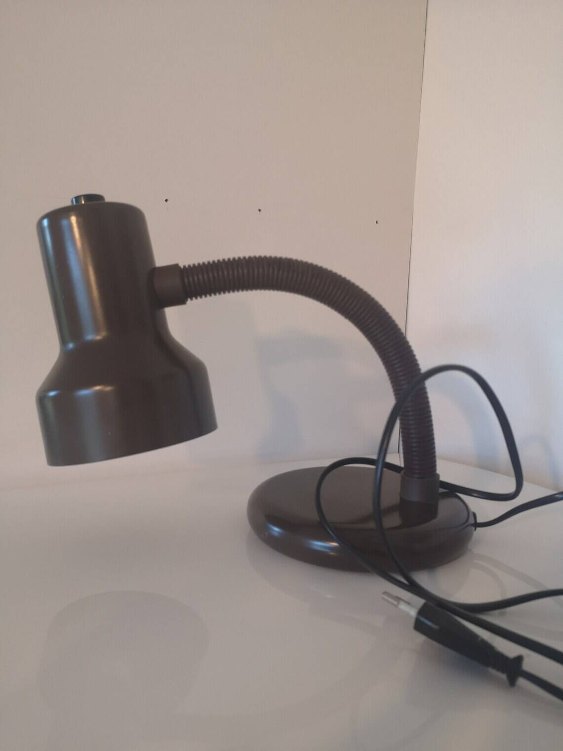 Vintage Brown Metal Desk Lamp Mid-Century Modern Flexible Table Light