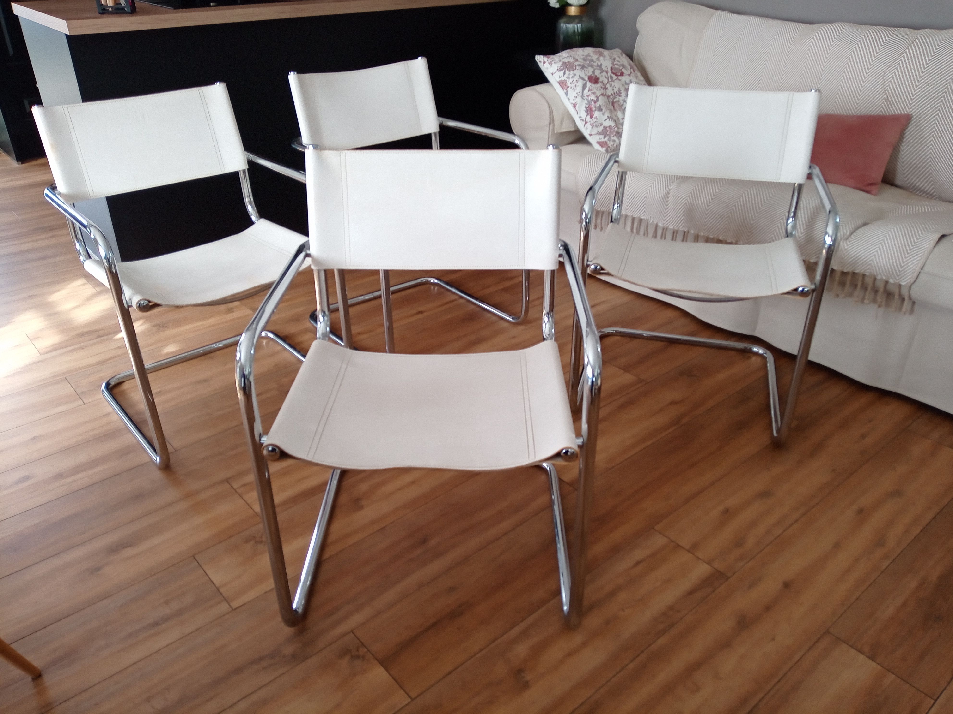 Set of 4 Cantilever Bahaus armchairs in off-white leather, chrome tubular base