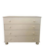 Antique chest of drawers with 4 drawers
