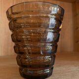 Daum Art Deco vase signed DAUM Croix de Lorraine Nancy FRANCE, smoked glass, faceted vase.