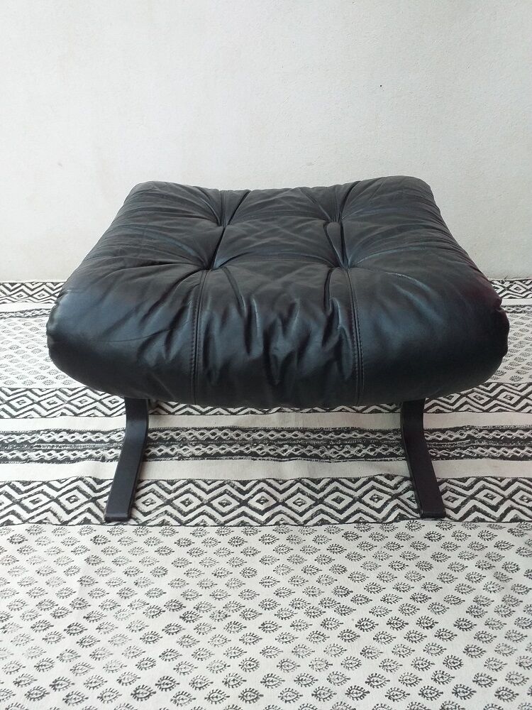 Ottoman Siesta by Ingmar Relling