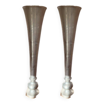 Pair of large silver-plated vases on a stand from Maison de la Literie, 165cm.