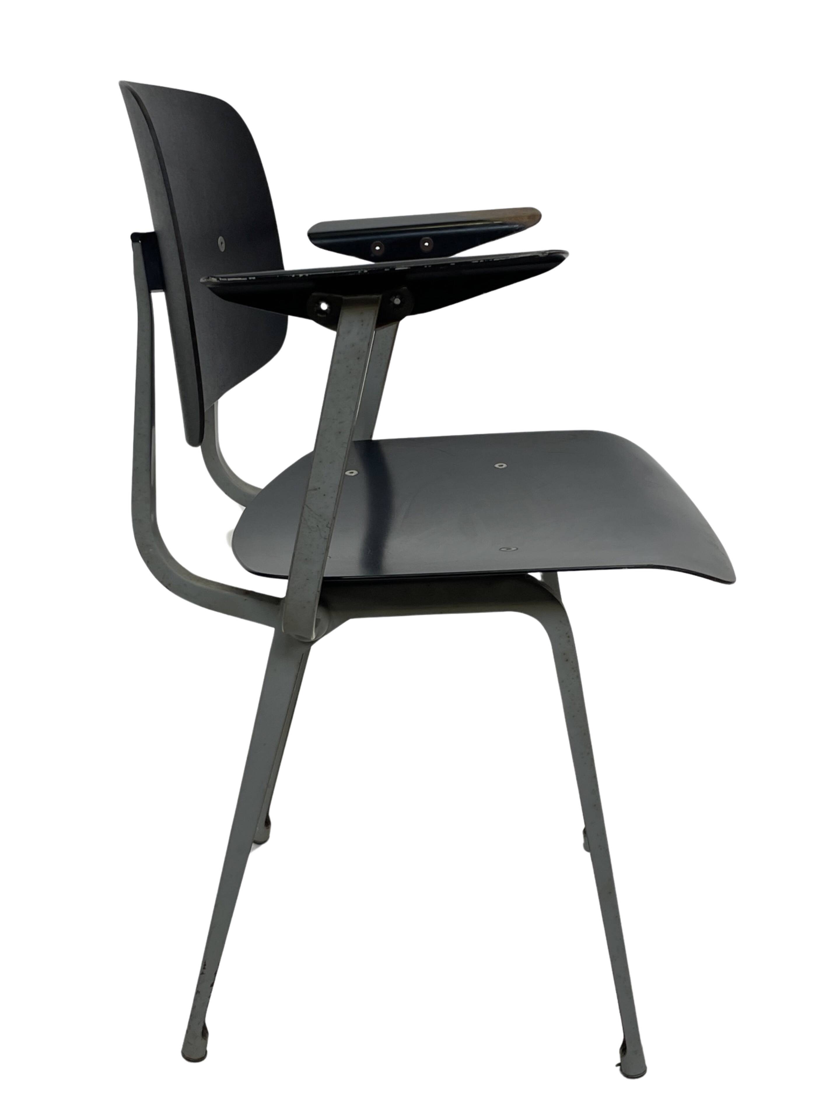 Friso Kramer Revolt arm chair for Ahrend de Cirkel 1953