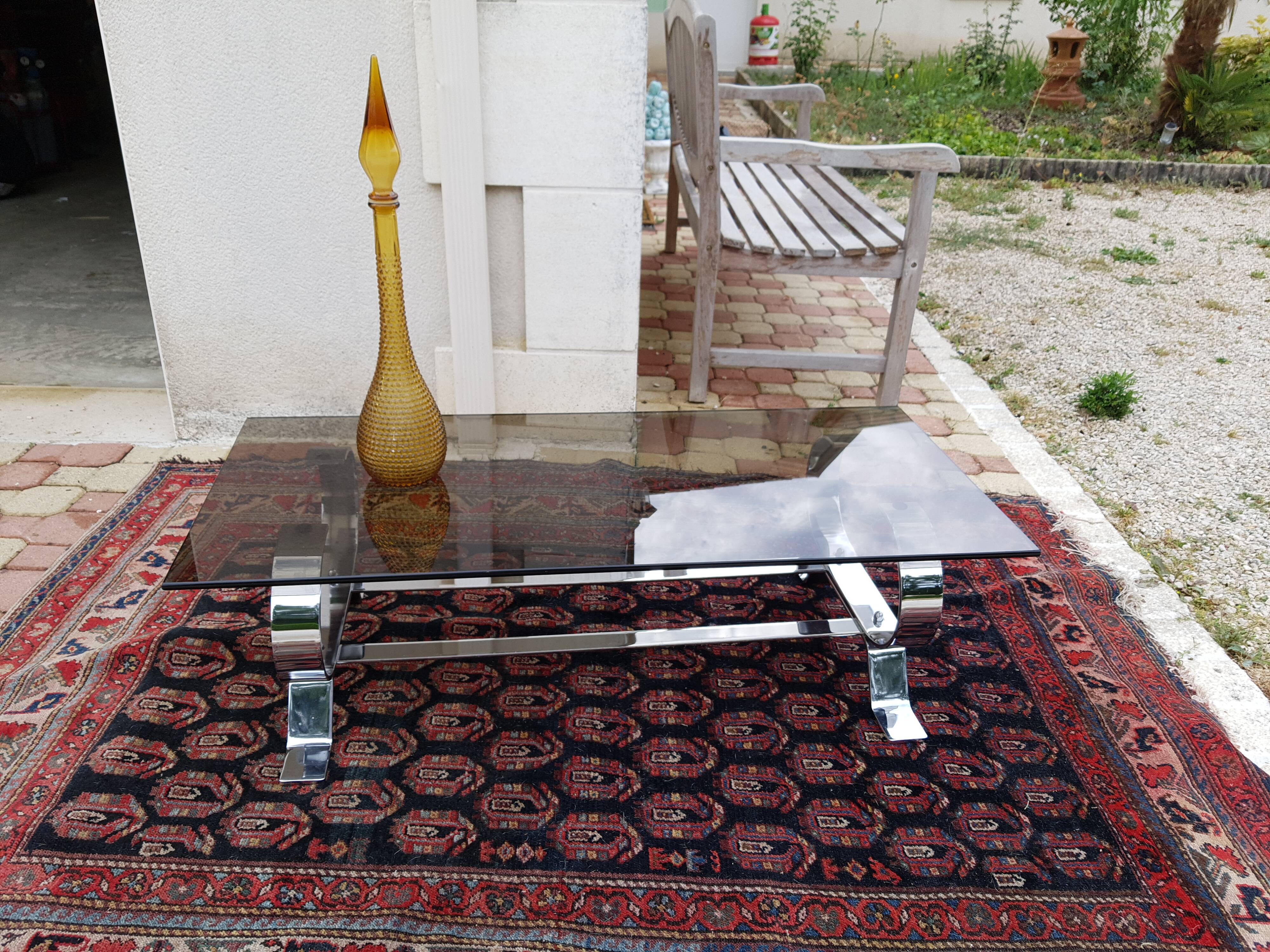 Vintage design lounge table