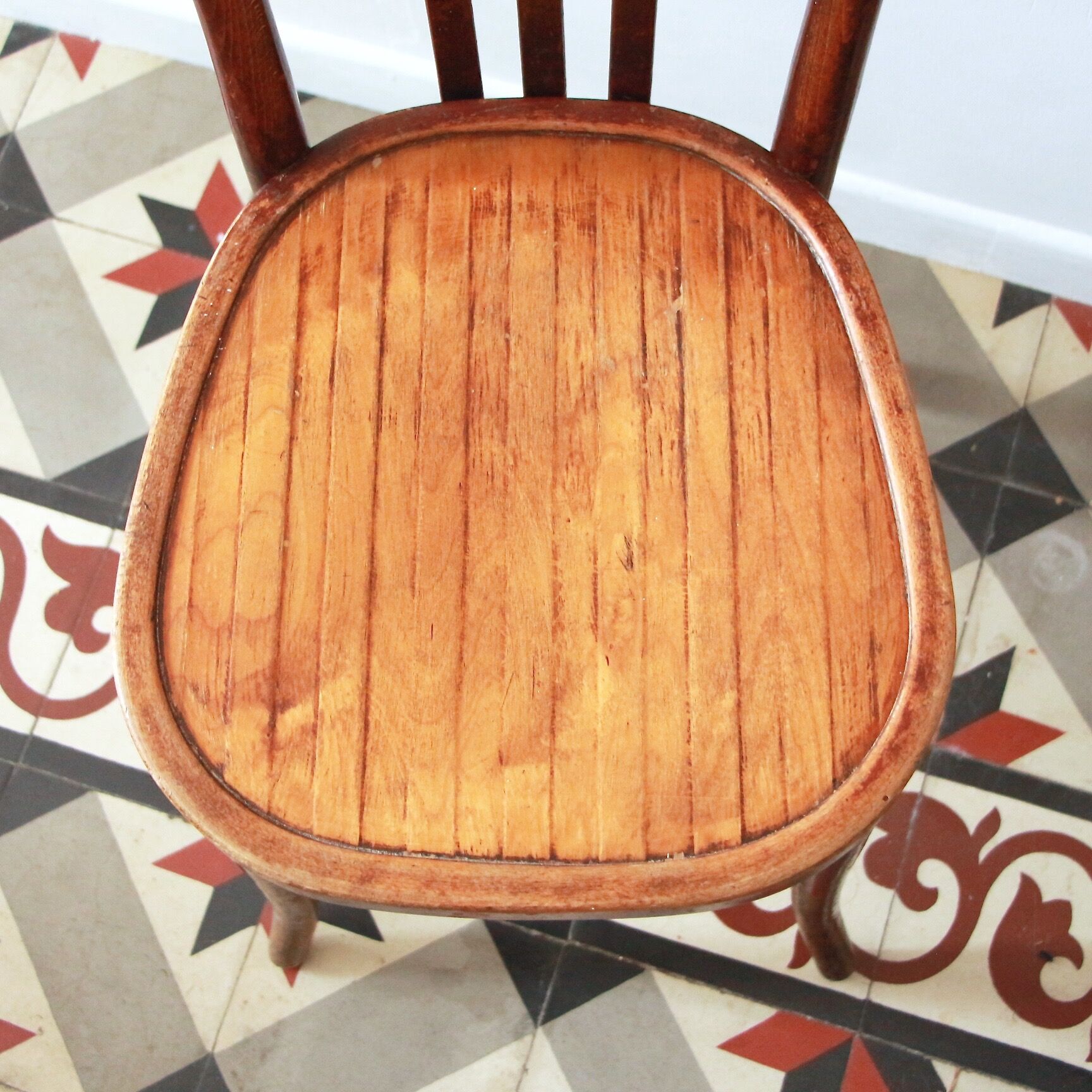 Bistro chair