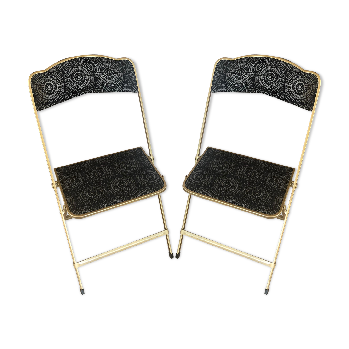 Golden and black concert chairs