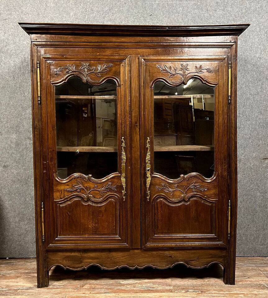 Louis XIV Valet Library in solid oak circa 1700